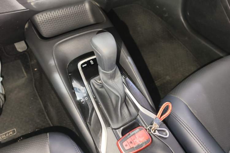 Used Toyota Corolla 2021 1.2T S-CVT Elite Edition Gear Lever