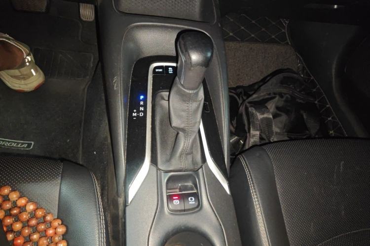Used Toyota Corolla 2021 1.2T S-CVT Luxury Edition Gear Lever