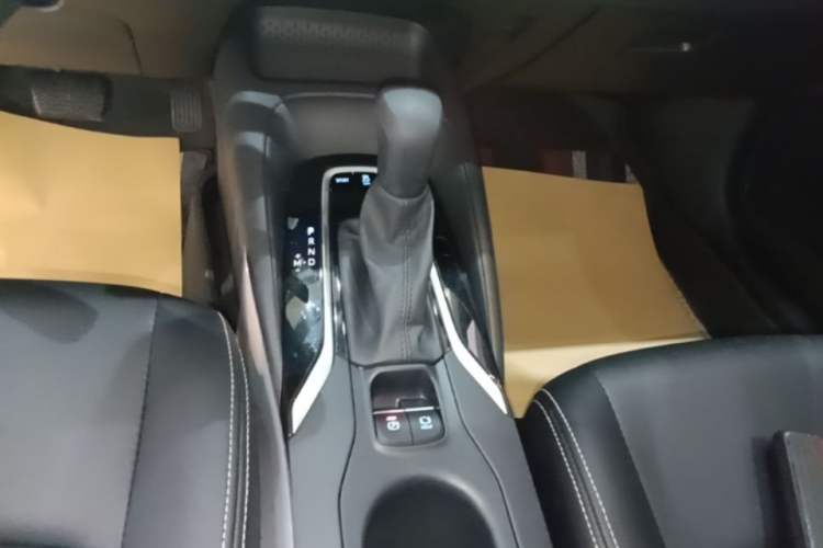 Used Toyota Corolla 2021 1.2T S-CVT Elite Edition Gear Lever