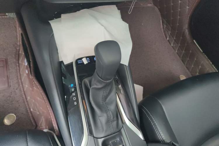Used Toyota Corolla 2021 Dual-Motor 1.8L E-CVT Elite Edition Gear Lever