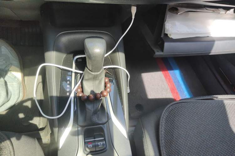 Used Toyota Corolla 2021 Dual-Motor 1.8L E-CVT Elite Edition Gear Lever