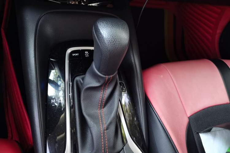 Used Toyota Corolla 2021 1.2T S-CVT Elite PLUS Edition Gear Lever