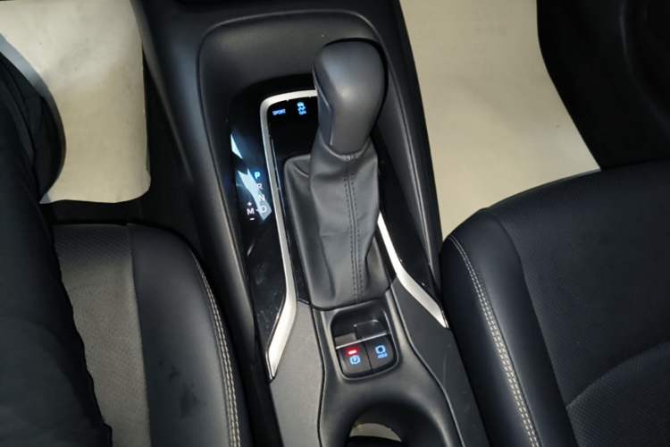 Used Toyota Corolla 2021 1.2T S-CVT Luxury Edition Gear Lever