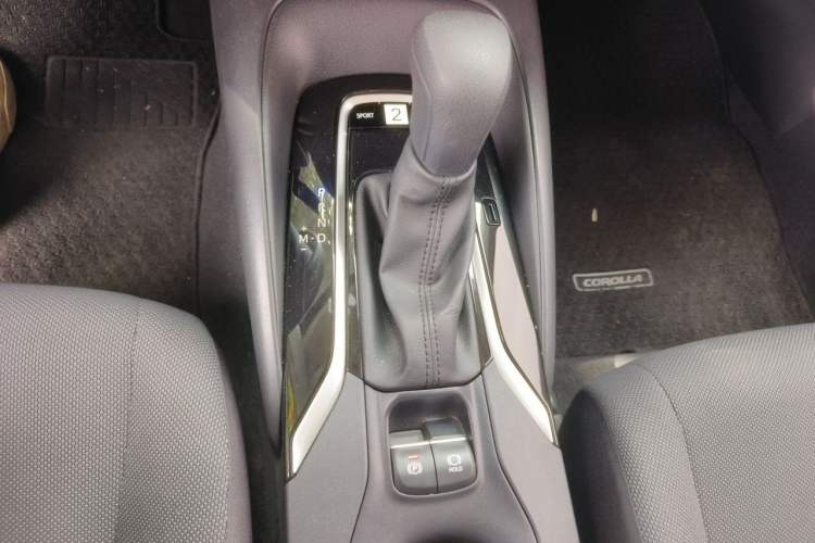 Used Toyota Corolla 2021 TNGA 1.5L CVT Pioneer Edition Gear Lever