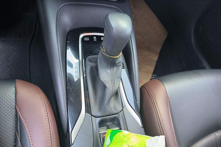 Used Toyota Corolla 2021 Dual-Engine 1.8L E-CVT Pioneer Edition Gear Lever