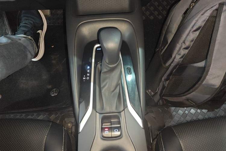 Used Toyota Corolla 2021 TNGA 1.5L CVT Elite Edition Gear Lever