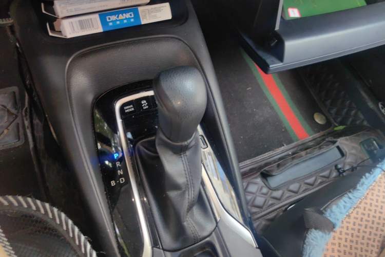 Used Toyota Corolla 2021 Dual-Motor 1.8L E-CVT Elite Edition Gear Lever
