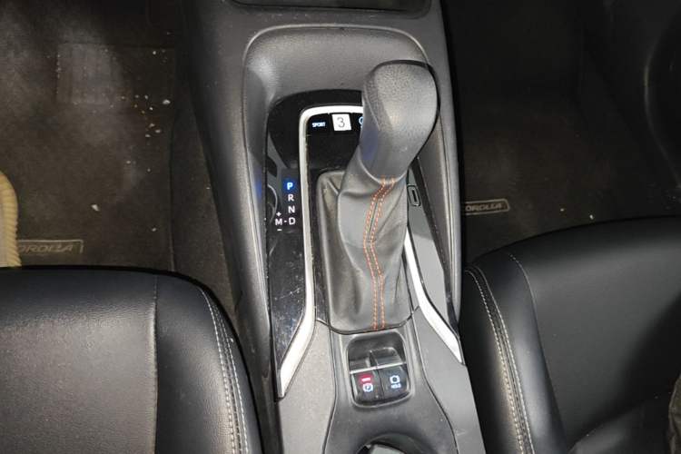 Used Toyota Corolla 2021 1.2T S-CVT Pioneer PLUS Edition Gear Lever