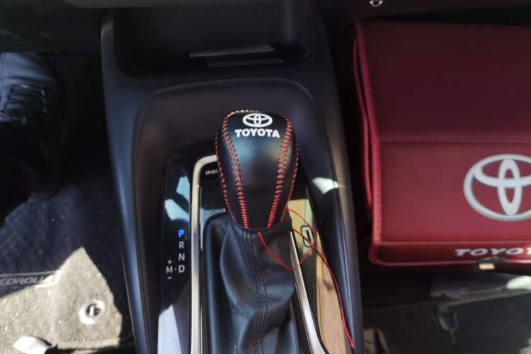 Used Toyota Corolla 2021 TNGA 1.5L CVT Elite Edition Gear Lever