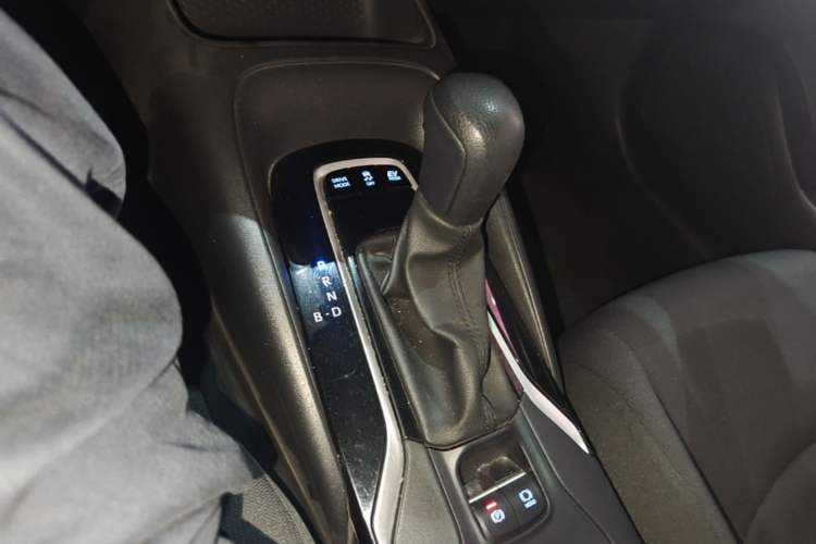 Used Toyota Corolla 2021 Dual-Motor 1.8L E-CVT Elite Edition Gear Lever