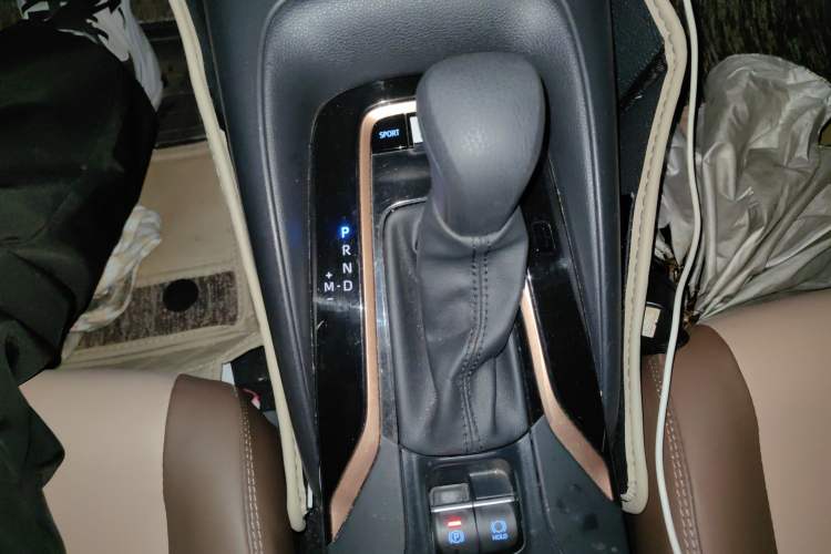 Used Toyota Corolla 2021 TNGA 1.5L CVT Elite CARE Edition Gear Lever