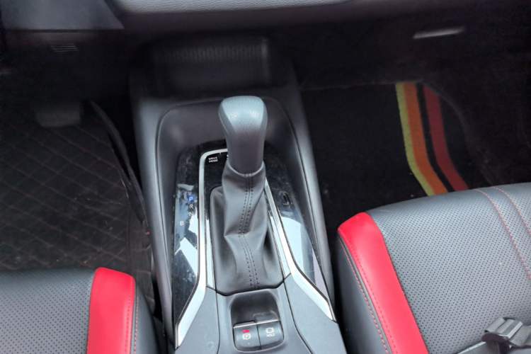 Used Toyota Corolla 2021 Dual-Motor 1.8L E-CVT Elite Edition Gear Lever