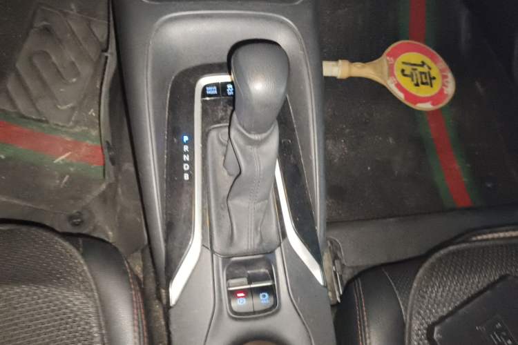 Used Toyota Corolla 2021 Dual-Motor 1.8L E-CVT Elite Edition Gear Lever