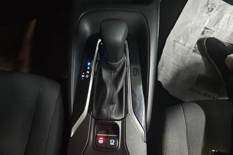 Used Toyota Corolla 2021 1.2T S-CVT Elite Edition Gear Lever