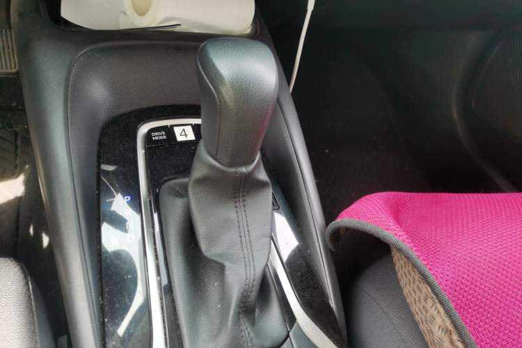 Used Toyota Corolla 2021 Dual-Motor 1.8L E-CVT Elite Edition Gear Lever