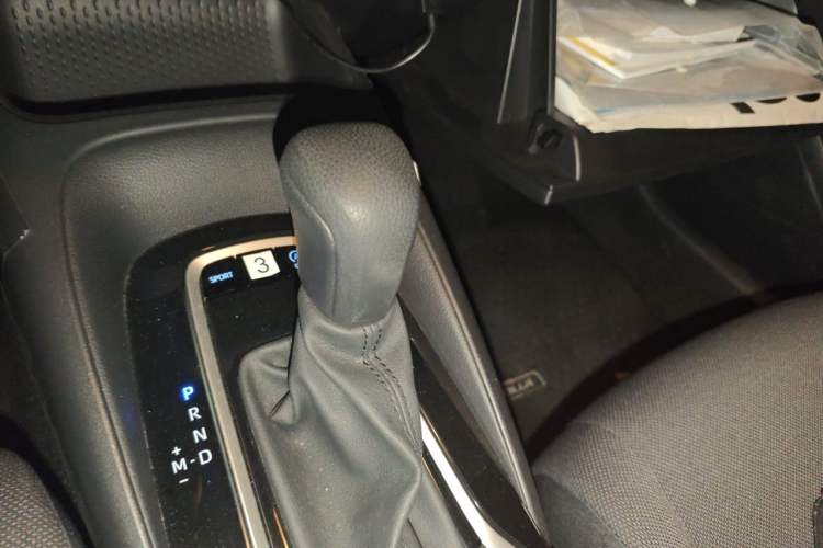 Used Toyota Corolla 2021 1.2T S-CVT Elite Edition Gear Lever