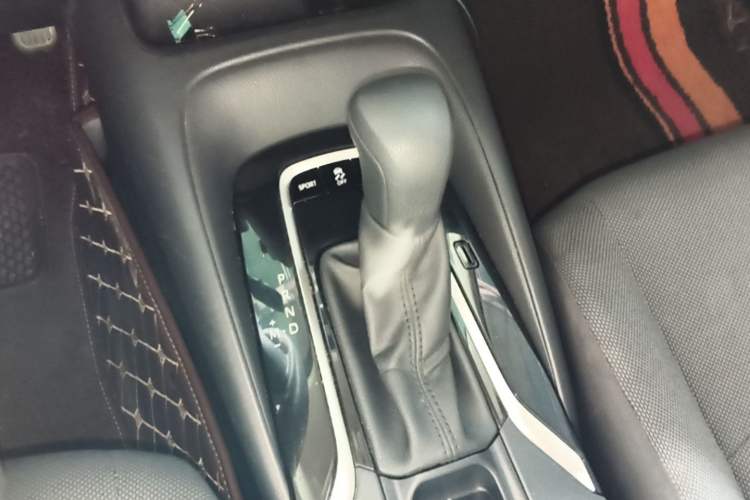 Used Toyota Corolla 2021 TNGA 1.5L CVT Pioneer Edition Gear Lever