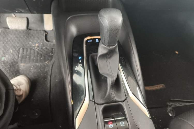 Used Toyota Corolla 2021 TNGA 1.5L CVT Pioneer Edition Gear Lever