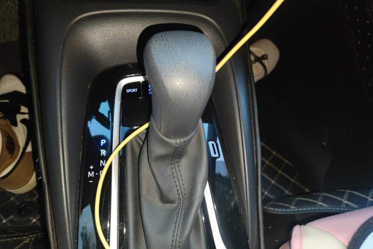Used Toyota Corolla 2021 TNGA 1.5L CVT Pioneer Edition Gear Lever