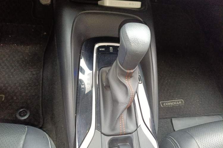 Used Toyota Corolla 2021 1.2T S-CVT Elite Edition Gear Lever