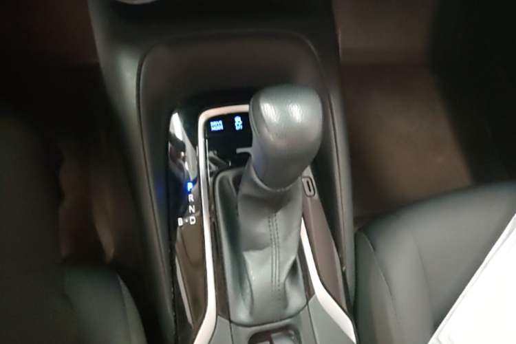 Used Toyota Corolla 2021 Dual-Motor 1.8L E-CVT Elite Edition Gear Lever