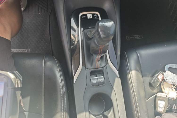 Used Toyota Corolla 2021 1.2T S-CVT Elite PLUS Edition Gear Lever