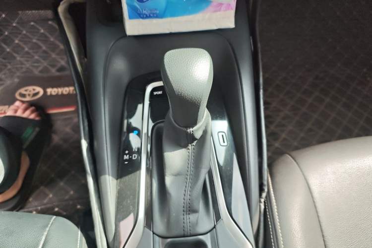 Used Toyota Corolla 2021 1.2T S-CVT Elite Edition Gear Lever
