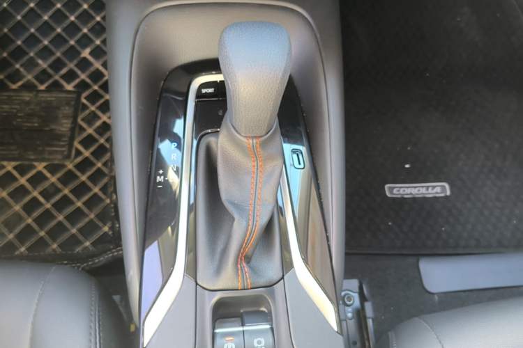 Used Toyota Corolla 2021 1.2T S-CVT Elite PLUS Edition Gear Lever