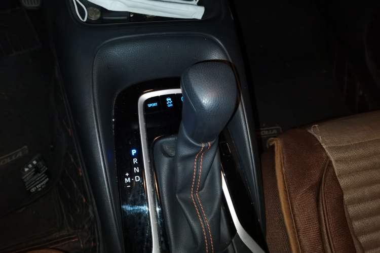Used Toyota Corolla 2021 1.2T S-CVT Elite Edition Gear Lever