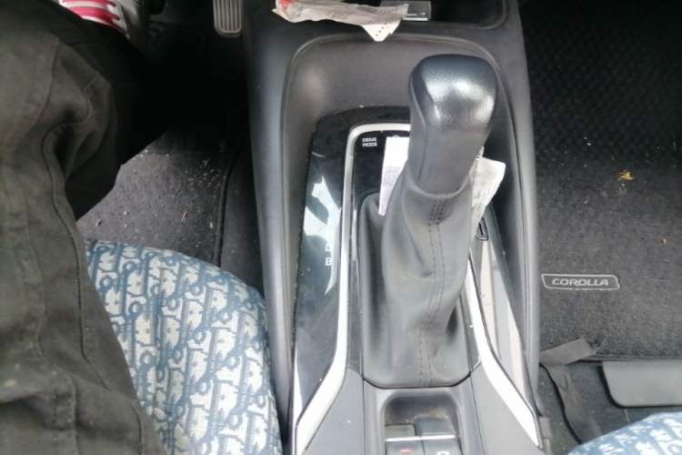 Used Toyota Corolla 2021 Dual-Engine 1.8L E-CVT Pioneer Edition Gear Lever