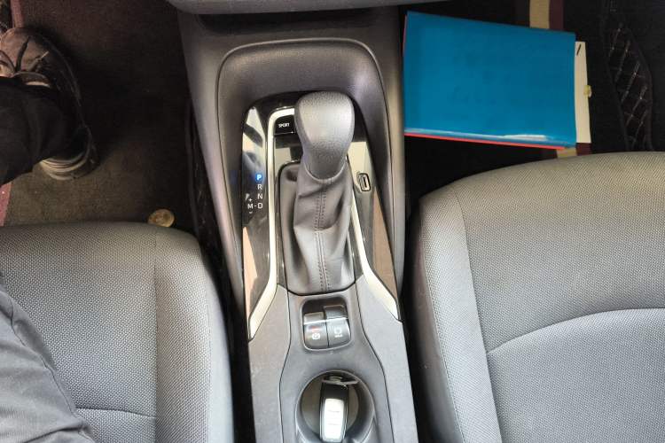 Used Toyota Corolla 2021 TNGA 1.5L CVT Elite Edition Gear Lever