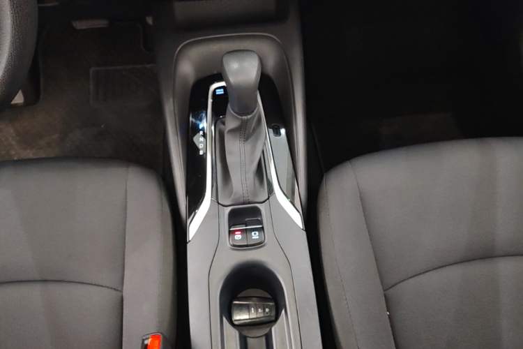 Used Toyota Corolla 2021 Dual-Engine 1.8L E-CVT Pioneer Edition Gear Lever