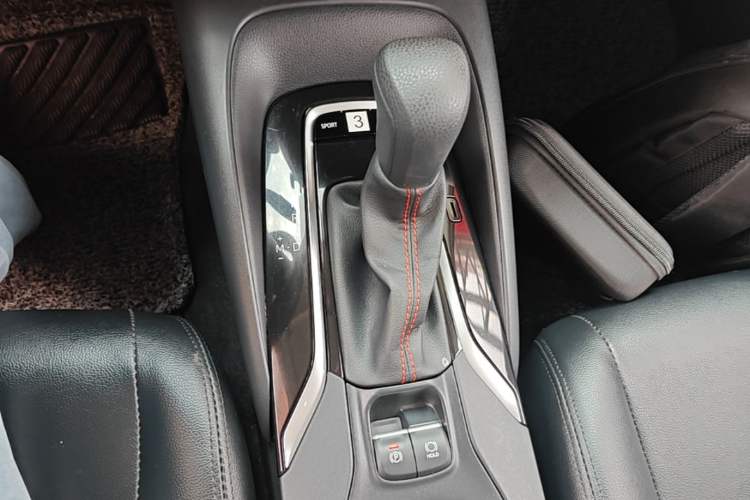 Used Toyota Corolla 2021 1.2T S-CVT Elite PLUS Edition Gear Lever