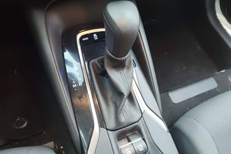Used Toyota Corolla 2021 TNGA 1.5L CVT Elite Edition Gear Lever