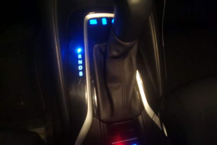 Used Toyota Corolla 2021 Dual-Motor 1.8L E-CVT Elite Edition Gear Lever