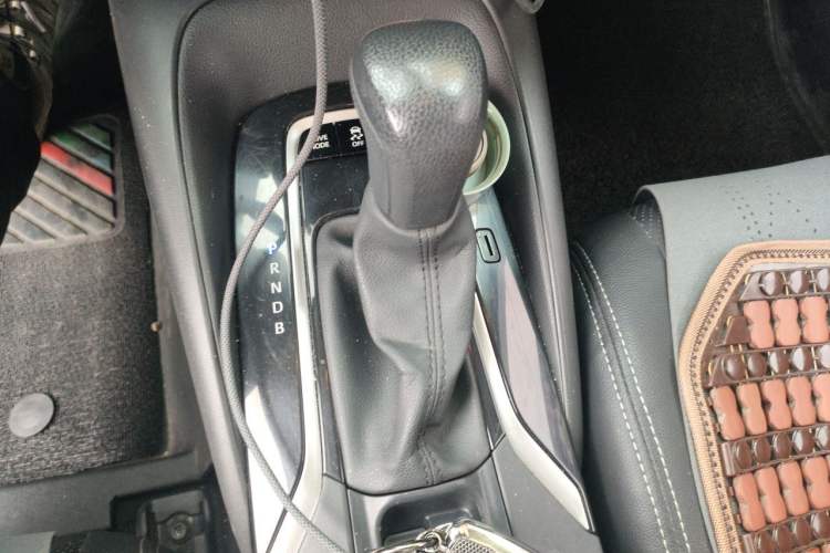 Used Toyota Corolla 2021 Dual-Motor 1.8L E-CVT Elite Edition Gear Lever