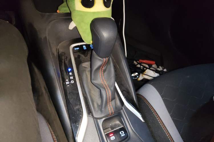 Used Toyota Corolla 2021 1.2T S-CVT Elite PLUS Edition Gear Lever