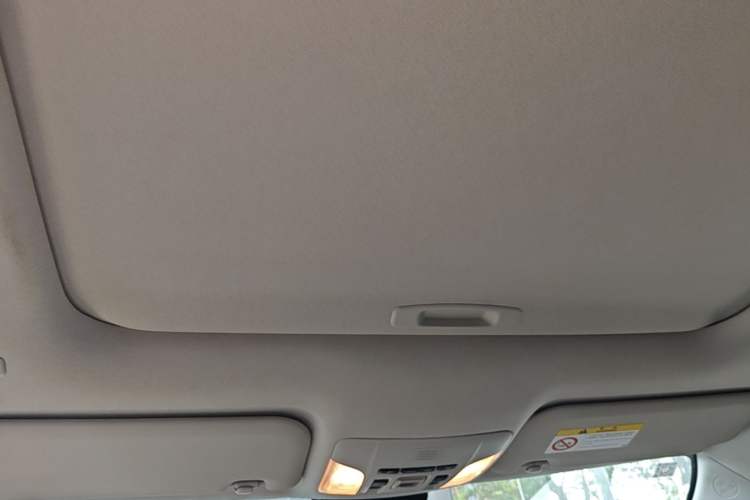 Used Toyota Corolla 2021 Dual-Motor 1.8L E-CVT Elite Edition Headliner