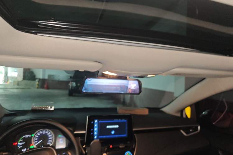 Used Toyota Corolla 2021 Dual-Motor 1.8L E-CVT Elite Edition Headliner