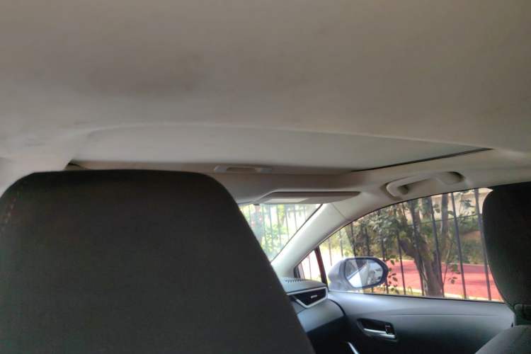 Used Toyota Corolla 2021 Dual-Motor 1.8L E-CVT Elite Edition Headliner