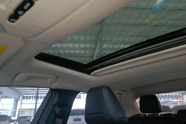Used Toyota Corolla 2021 1.2T S-CVT Luxury Edition Headliner