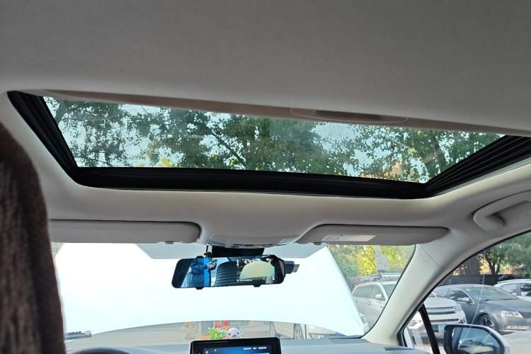 Used Toyota Corolla 2021 TNGA 1.5L CVT Elite Edition Headliner