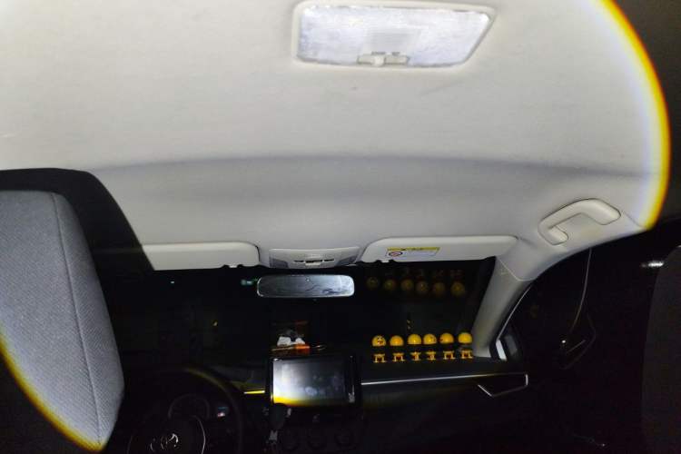 Used Toyota Corolla 2021 1.2T S-CVT Pioneer Edition Headliner