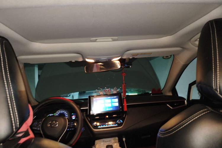 Used Toyota Corolla 2021 Dual-Motor 1.8L E-CVT Elite Edition Headliner
