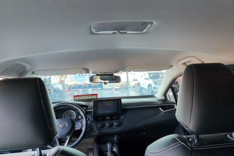 Used Toyota Corolla 2021 1.2T S-CVT Pioneer Edition Headliner