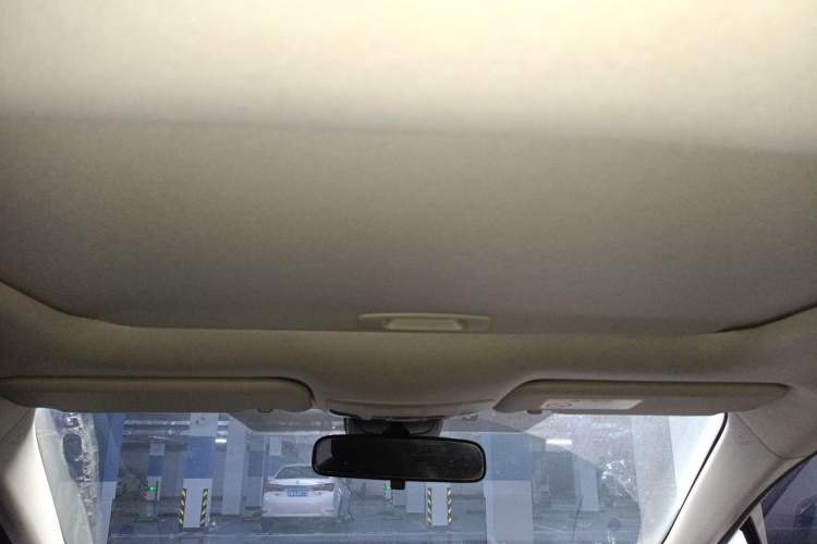 Used Toyota Corolla 2021 Dual-Motor 1.8L E-CVT Elite Edition Headliner