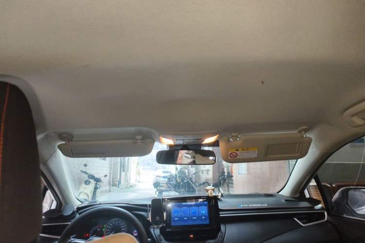Used Toyota Corolla 2021 1.2T S-CVT Pioneer PLUS Edition Headliner