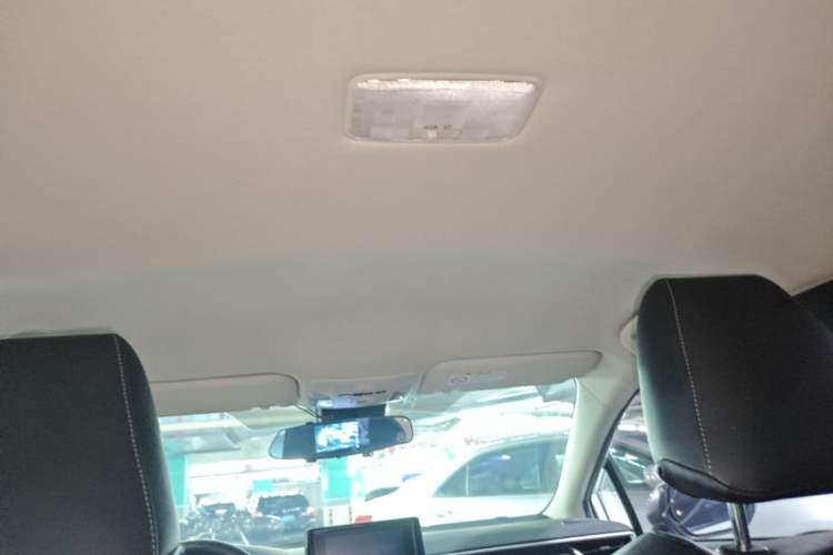Used Toyota Corolla 2021 1.2T S-CVT Pioneer PLUS Edition Headliner
