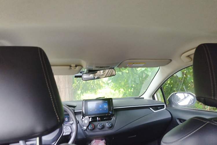 Used Toyota Corolla 2021 TNGA 1.5L CVT Pioneer Edition Headliner