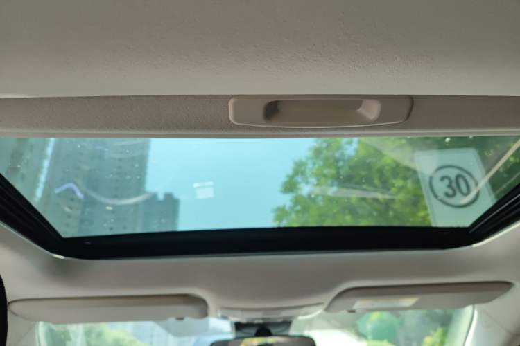Used Toyota Corolla 2021 Dual-Motor 1.8L E-CVT Elite Edition Headliner